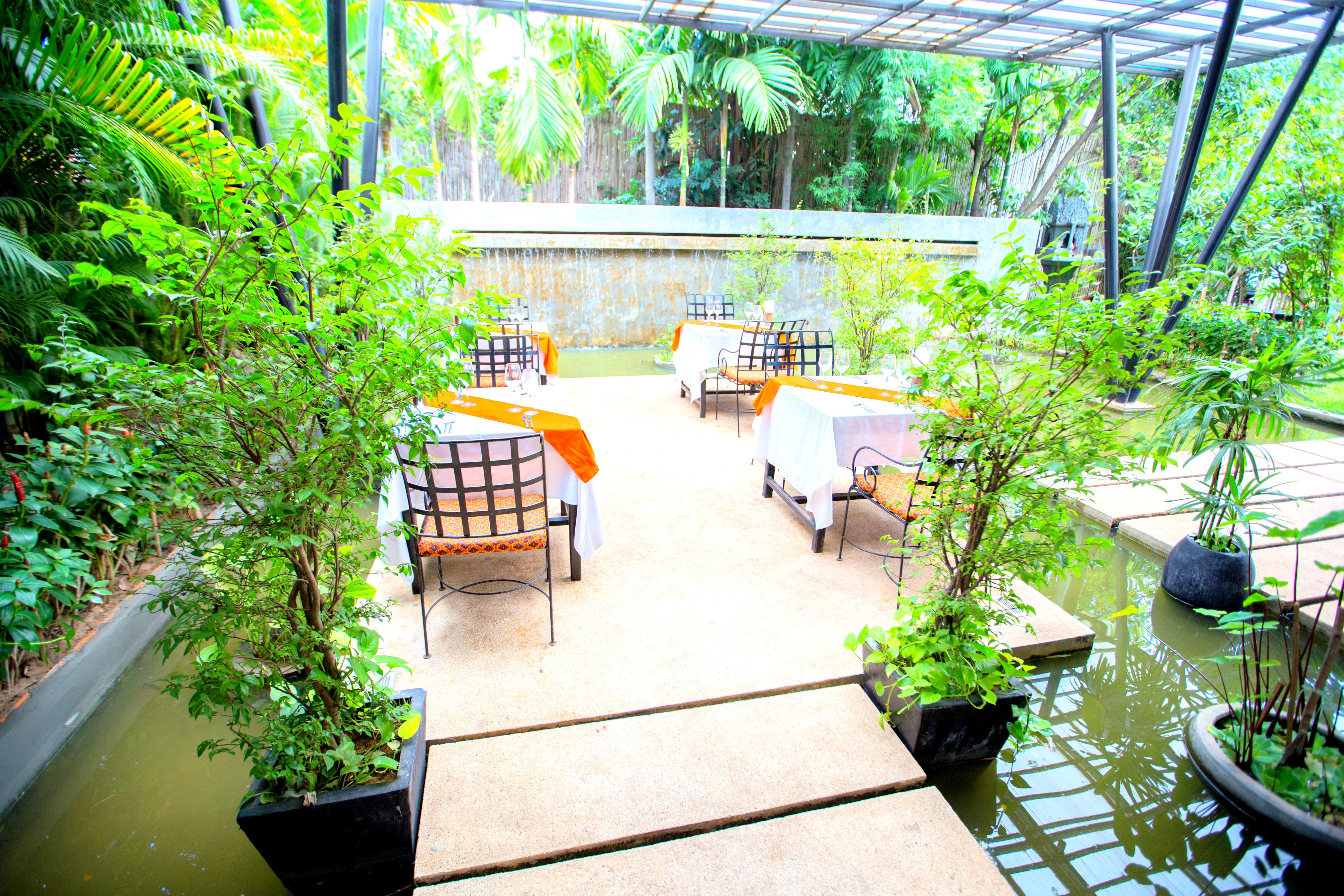 La Residence Blanc D' Angkor Siem Reap Exterior photo